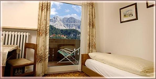 Garni Sayonara Hotel Sëlva Buitenkant foto